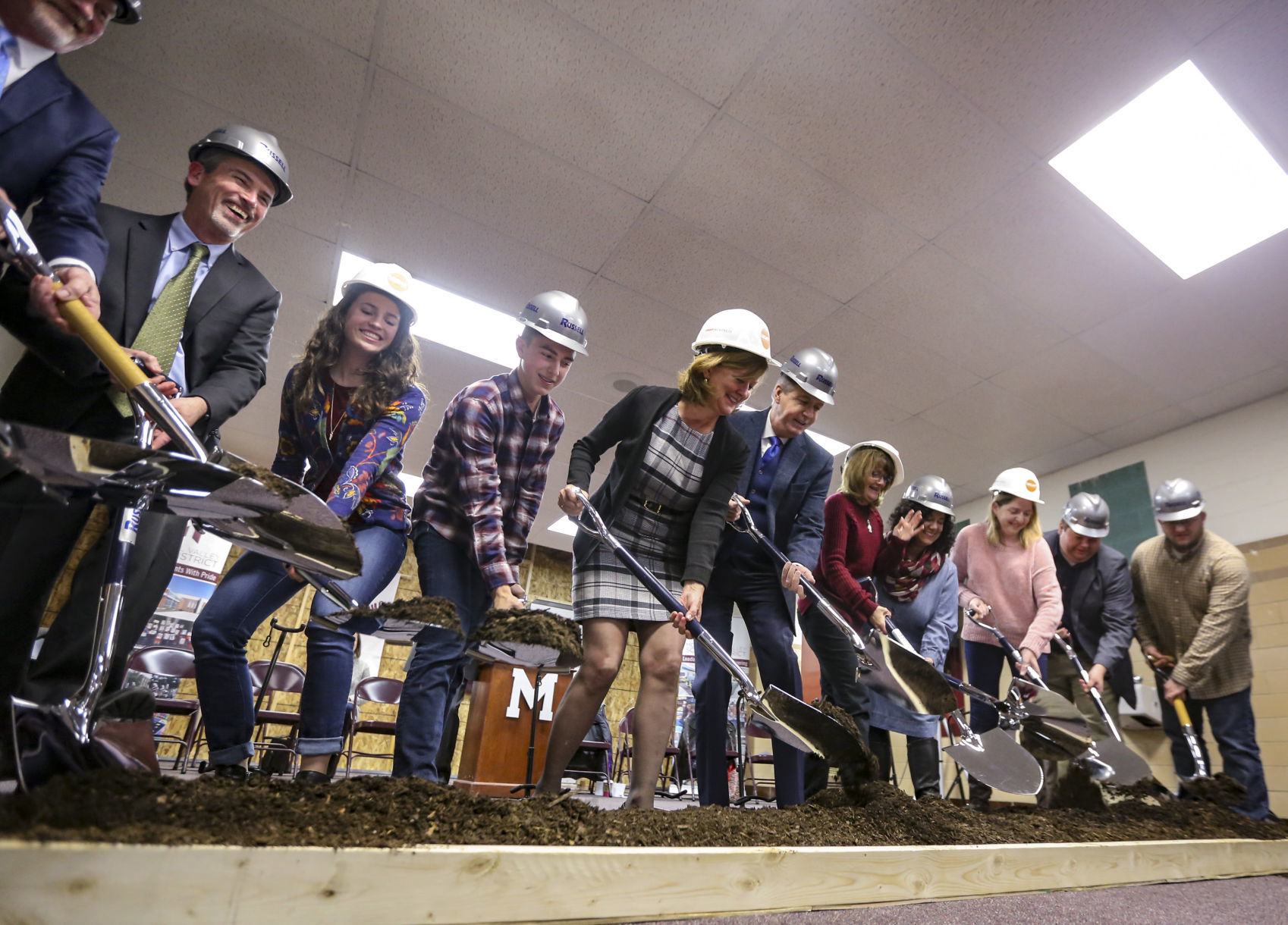 010918-MHS-GROUND-BREAKING-001